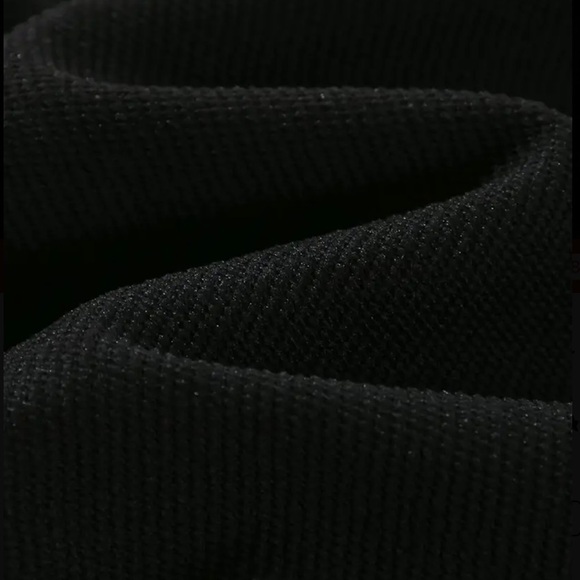 NWT - Stranger Things Sweater 2XL - Black - 100% polyester - Men/Women - Picture 4 of 11